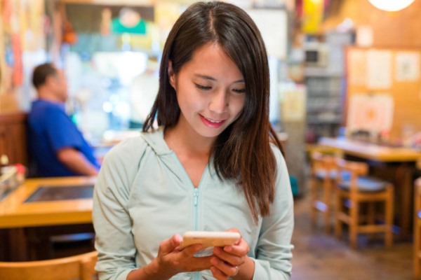 想做微信群控一套，包括手机，电脑等，一套大概多少钱？